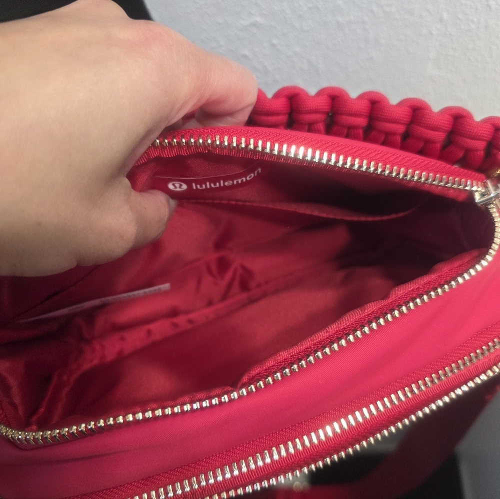 lululemon athletica Red Crossbody Bag - Picture 5 of 6